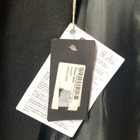 Black polyester car coat. US size 10 - Picture 6 of 7